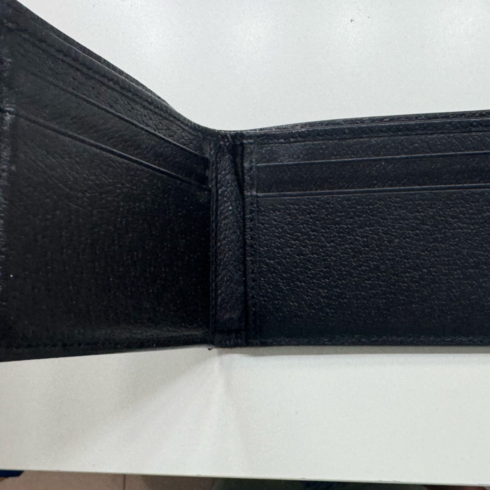 Gucci Off The Grid Bi-Fold Wallet - image 3